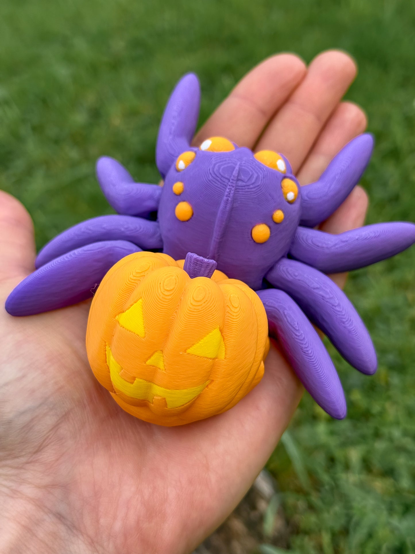 Articulated Halloween Spider with Pumpkin – 3D Printed Toy & Décor